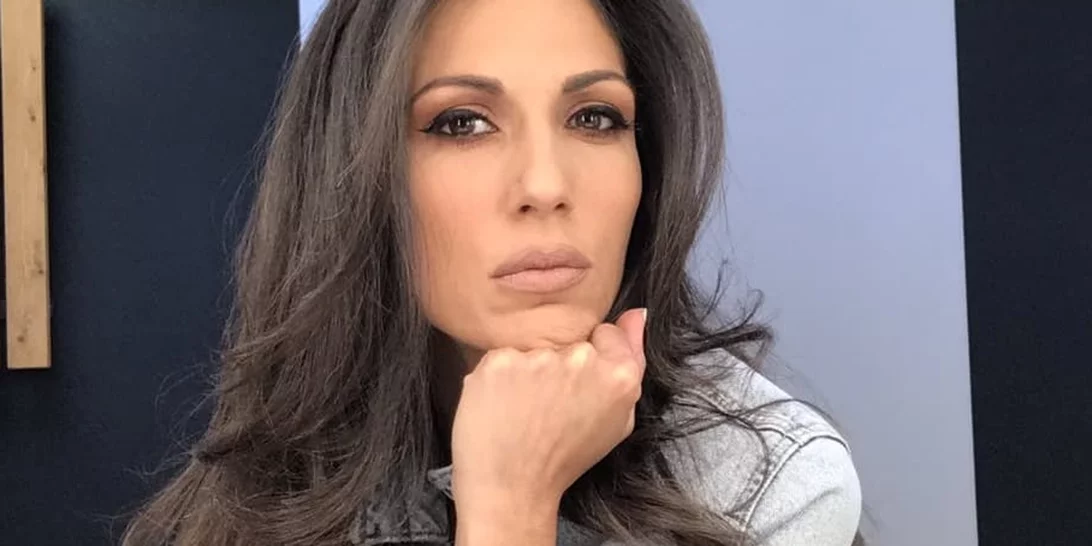 Η Ανθή Βούλγαρη ήταν μία άκρως ανατρεπτική νύφη | Η τολμηρή επιλογή παπουτσιών και το έντονο μακιγιάζ