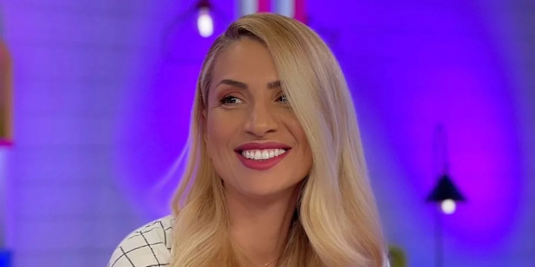 Η Μαρία Ηλιάκη αποκαλύπτει τα λάθη μακιγιάζ που μας κάνουν να φαινόμαστε μεγαλύτερες από την ηλικία μας