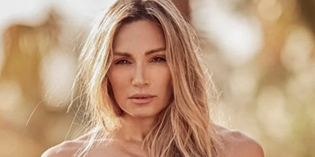 Ελένη Πετρουλάκη | Δείτε φωτογραφίες από το πολυτελές της σπίτι και την τεράστια πισίνα της