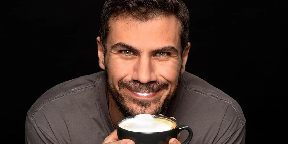 Τέλος εποχής για τον Άκη Πετρετζίκη | Έκλεισε όλα του τα μαγαζιά στην Αθήνα