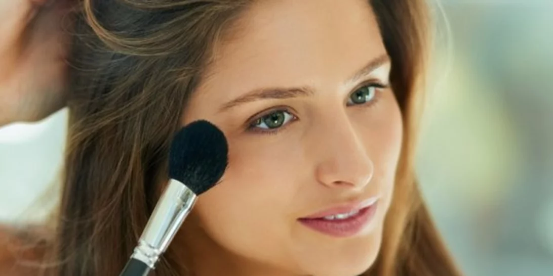 DIY Liquid Blush | Πόσο εύκολο είναι να φτιάξεις το δικό σου υγρό ρουζ;