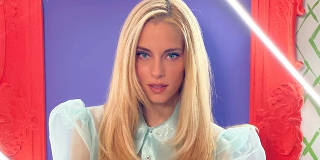 Δούκισσα Νομικού | H walk-in closet της είναι ένα όνειρο για κάθε λάτρη των ρούχων και των παπουτσιών