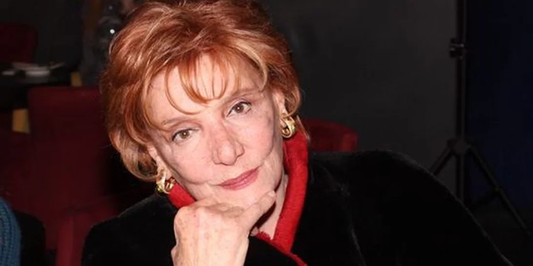 Η Μάρω Κοντού στα 89 παραμένει μια από τις πιο κομψές Ελληνίδες