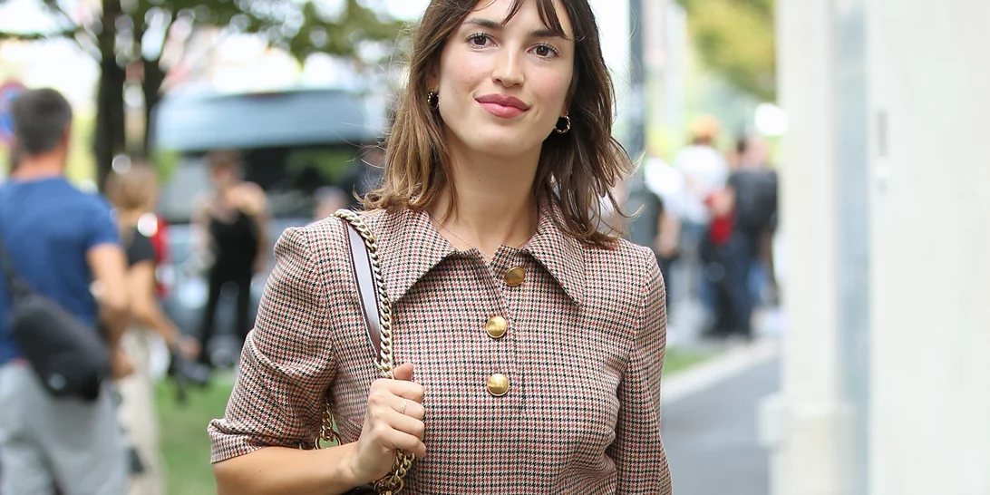 Πώς να πετύχεις το "Je ne sais quoi" στιλ στα μαλλιά όπως μια αυθεντική Παριζιάνα