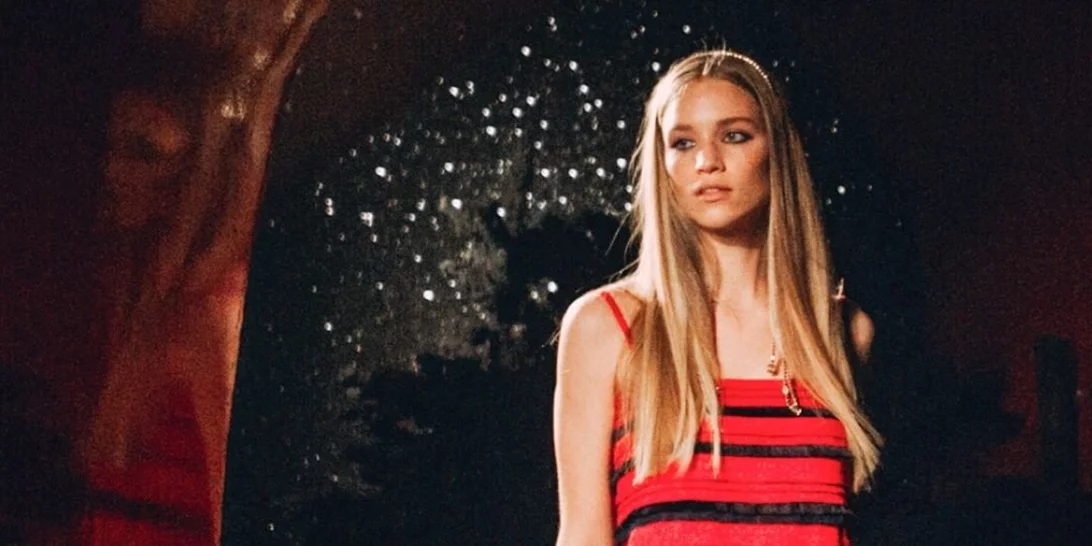 7 χτενίσματα και hair trends που ξεχωρίσαμε από τις Εβδομάδες Μόδας FW21