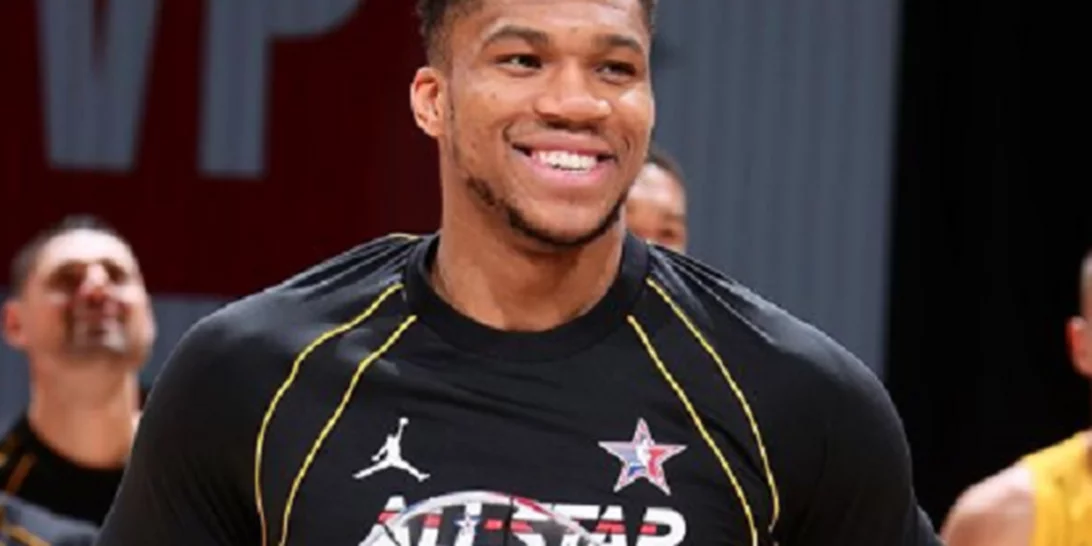 Γιάννης Αντετοκούνμπο | Ο Greek Freak έγραψε ιστορία - Πρώτος Ευρωπαίος MVP του All-Star Game (pics-vid)