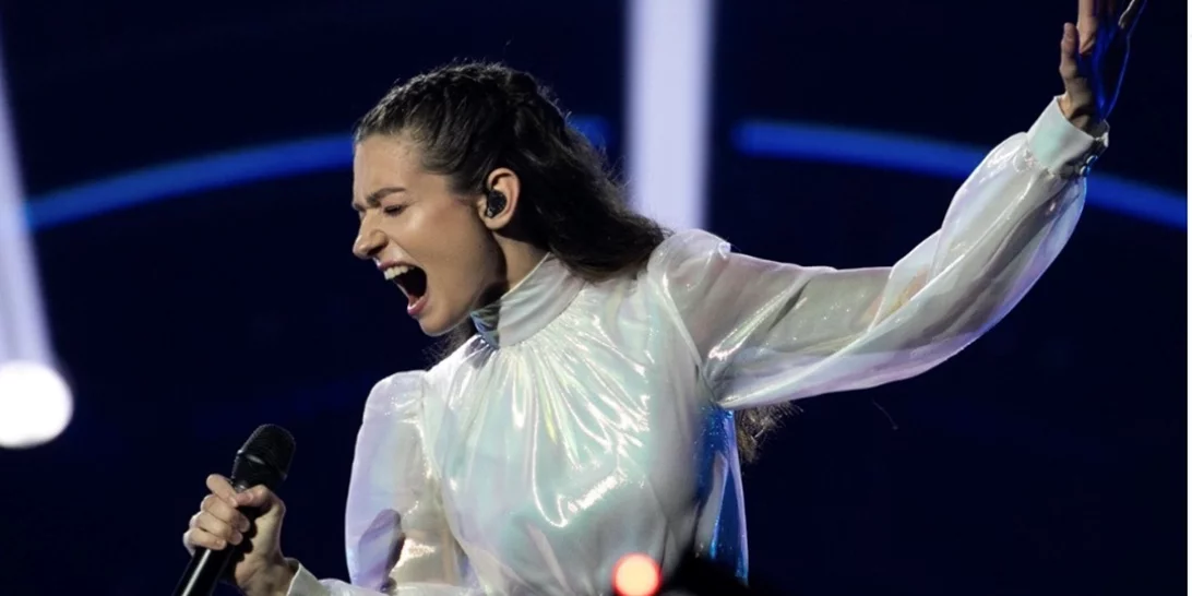 Eurovision 2022 | Αυτός είναι ο γλυκύτατος σύντροφος της Αμάντα Γεωργιάδη