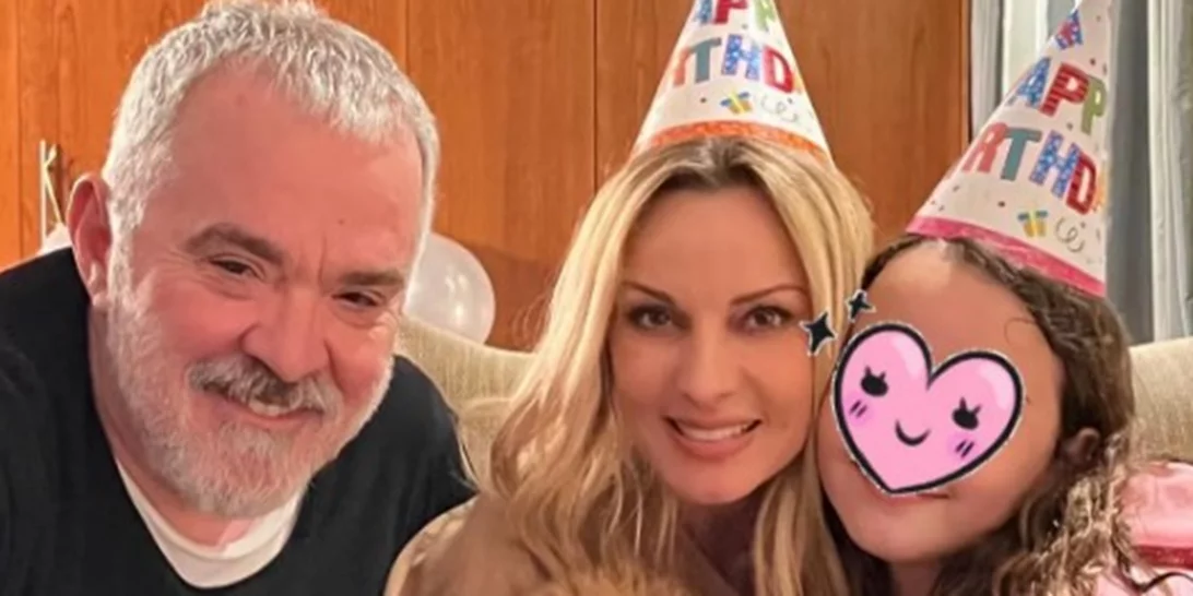 "Ηλεκτράκι μου σε αγαπώ πολύ…" | Ο Γιώργος Λύρας απαθανατίζει την κόρη του να κάνει γυμναστικές επιδείξεις και τρελαίνει το Instagram