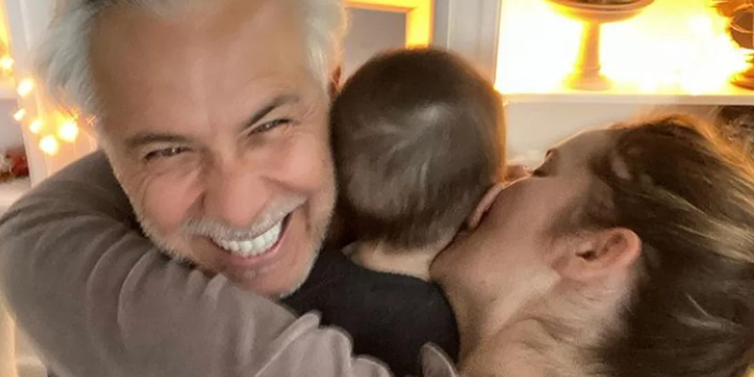 Ο πιο καλός μπαμπάς | Ο Χάρης Χριστόπουλος έκανε ποδήλατο με τον 10 μηνών γιο του, Νικόλα