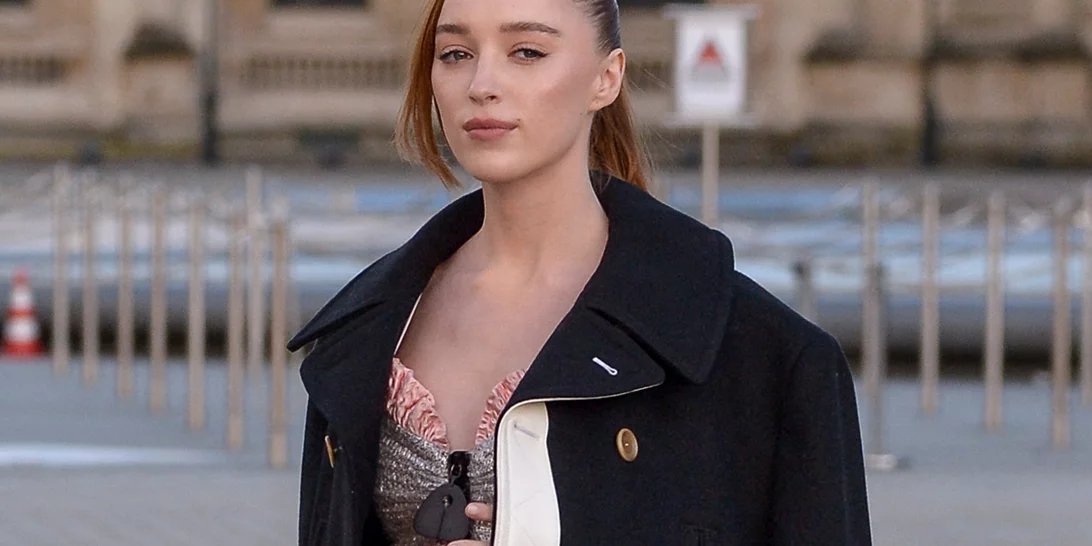 Phoebe Dynevor | Μοιράστηκε ένα skincare tip που δεν πρέπει με τίποτα να ακολουθήσεις