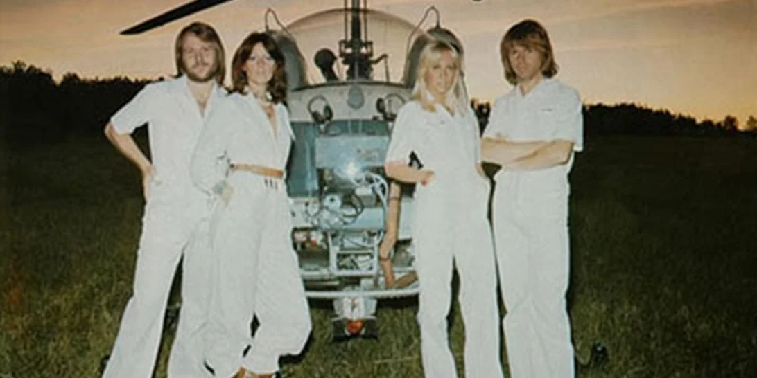 Σπάνια εμφάνιση: Οι ABBA ξανά μαζί 36 χρόνια μετά | Πώς είναι σήμερα οι διάσημοι σταρ;