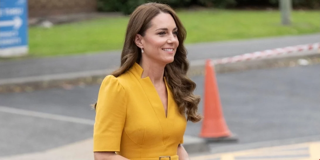Η Kate Middleton υιοθέτησε μία από τις πιο κολακευτικές τάσεις στα χρώματα μαλλιών για φέτος