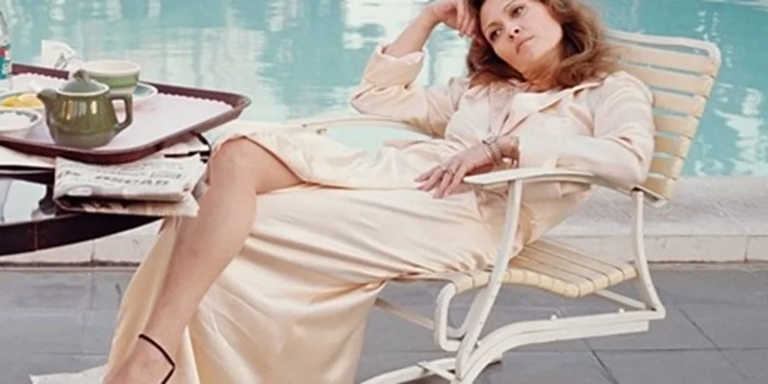 Faye" | Η ζωή της Faye Dunaway με τις μανιοκαταθλιπτικές κρίσεις και τον αλκοολισμό σε ένα νέο συγκλονιστικό ντοκιμαντέρ