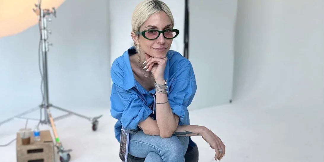 Σοφία Καρβέλα | Το απίστευτα γραμμωμένο της σώμα, η αγάπη στα μπικίνι και οι οικογενειακές διακοπές στην Αντίπαρο