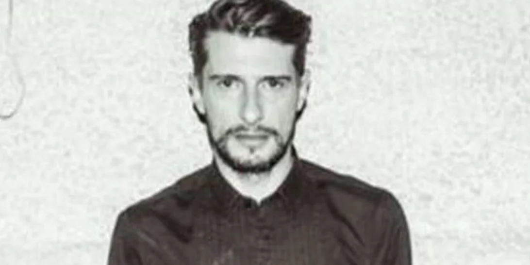 Γιάννης Ράμος | "Έφυγε" από τη ζωή ο ηθοποιός και ξάδερφος της Έλενας Παπαρίζου