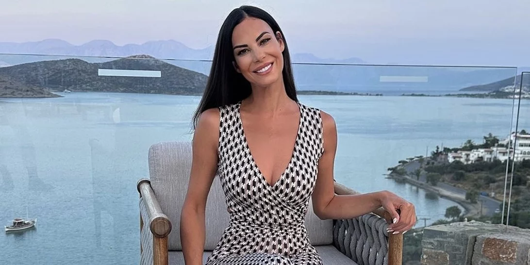 Η Μάιρα Κούγια μόλις αποφοίτησε από το σχολείο | Η συγκινητική ανάρτηση της Εύης Βατίδου και η ευχή για μία ανεξάρτητη ζωή