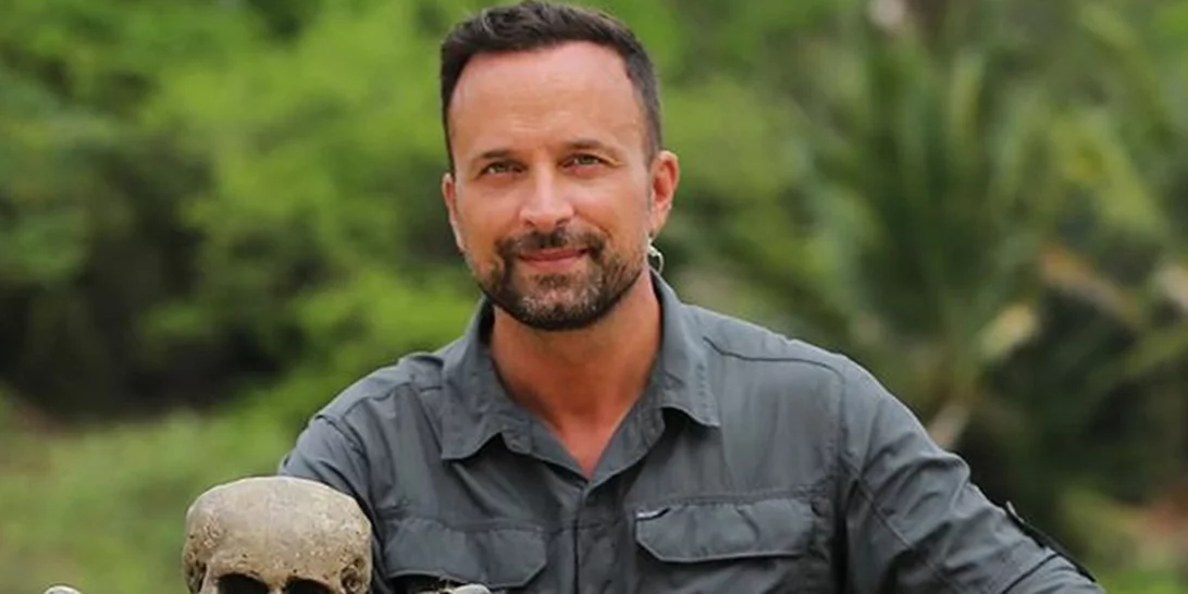 Γιώργος Λιανός | Απαθανατίζει τη 2 ετών κόρη του να τρώει πίτσα στον Άγιο Δομίνικο και "λιώνει" το Instagram