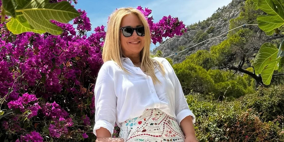 Η Νάνσυ Ζαμπέτογλου με το σοφιστικέ μανικιούρ που επιλέγουν οι Γαλλίδες αυτήν την περίοδο