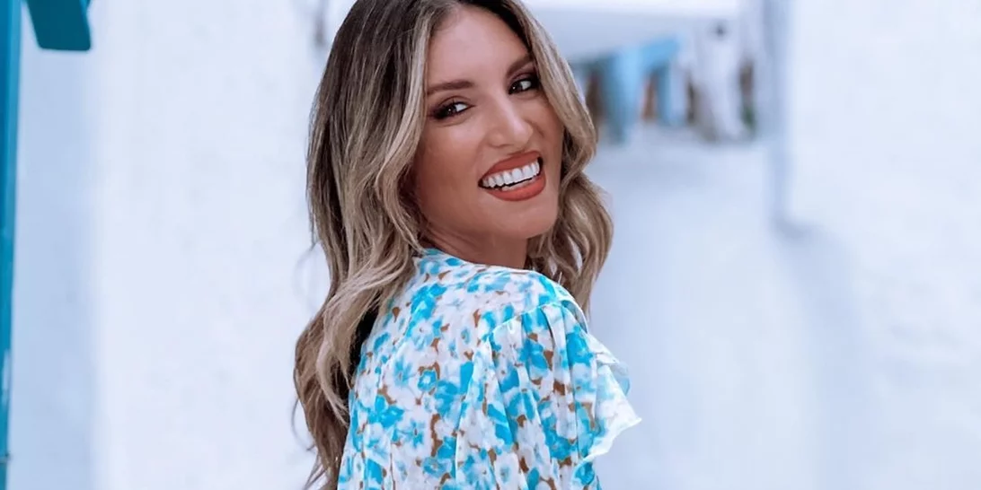 "Αυτό είναι έρωτας!" | Η Αθηνά Οικονομάκου φωτογραφίζει τους άντρες της ζωής της και "λιώνει" το Instagram