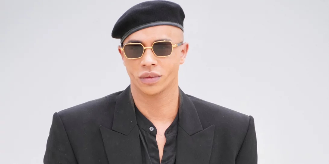 Περισσότερες από 50 δημιουργίες του οίκου Balmain εκπλάπησαν λίγο πριν την Paris Fashion Week