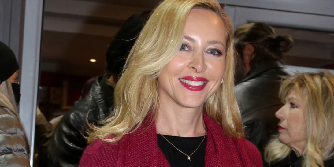 Όσα χρόνια κι αν περάσουν, δεν μπορούμε να ξεχάσουμε το συγκλονιστικό νυφικό της Φαίης Ξυλά