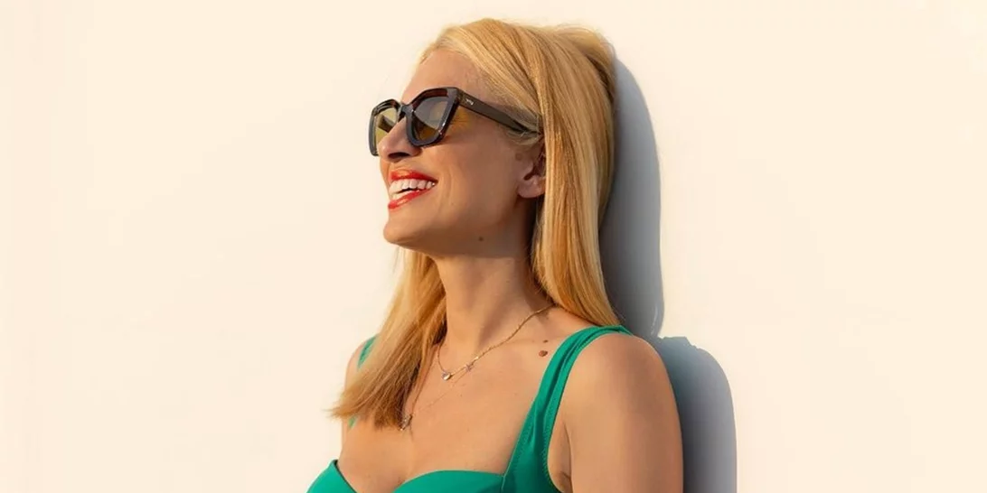 Μαρία Ηλιάκη | Αυτό είναι το ανάλαφρο αντηλιακό προσώπου στο οποίο ορκίζεται αυτήν την περίοδο