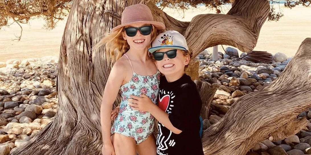 Βίκυ Καγιά | Οι υπέροχες φωτογραφίες των κατάξανθων παιδιών της από τις οικογενειακές τους διακοπές στη Νάξο