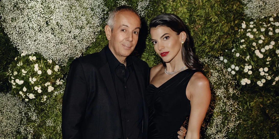 Η Δήμητρα Μέρμηγκα Κούστα έγκυος | Στη Μύκονο, με φουσκωμένη κοιλίτσα και floral φόρεμα, 5 χρόνια πριν