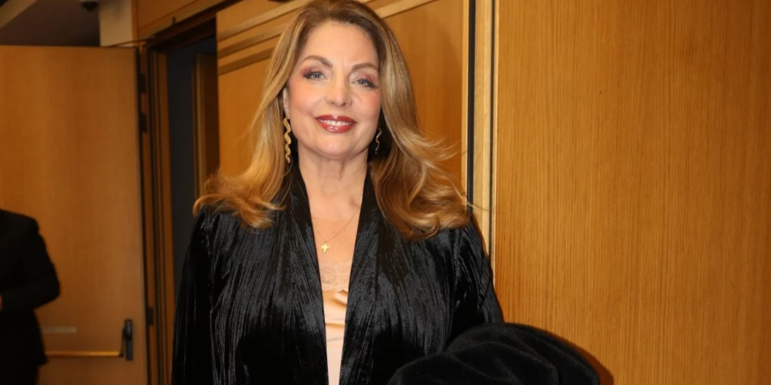 Καλλιτεχνική βραδιά για την Άντζελα Γκερέκου | Η θεατρική παράσταση που παρακολούθησε