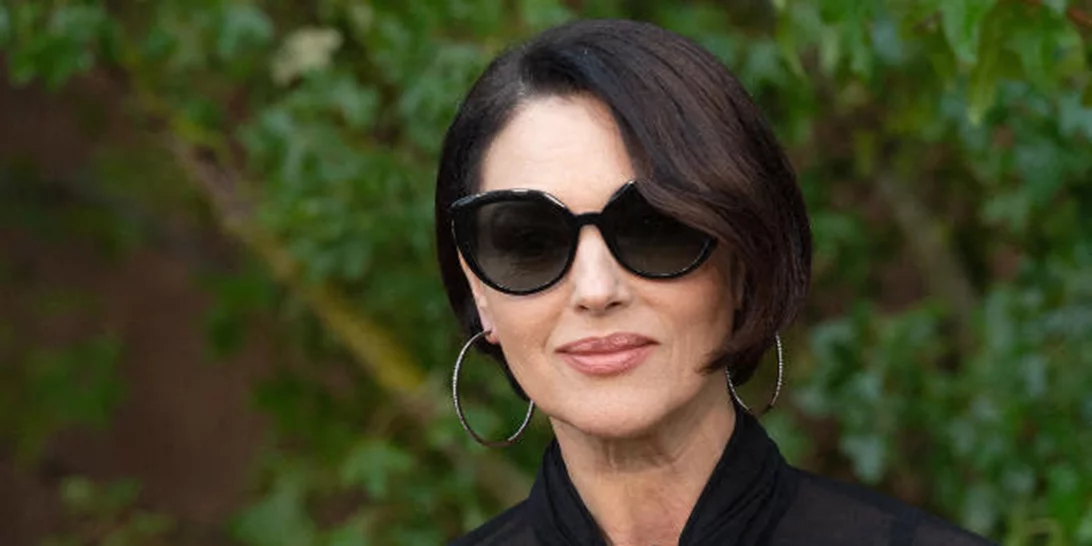 Τα κοντά κουρέματα που κολακεύουν κάθε 50something γυναίκα