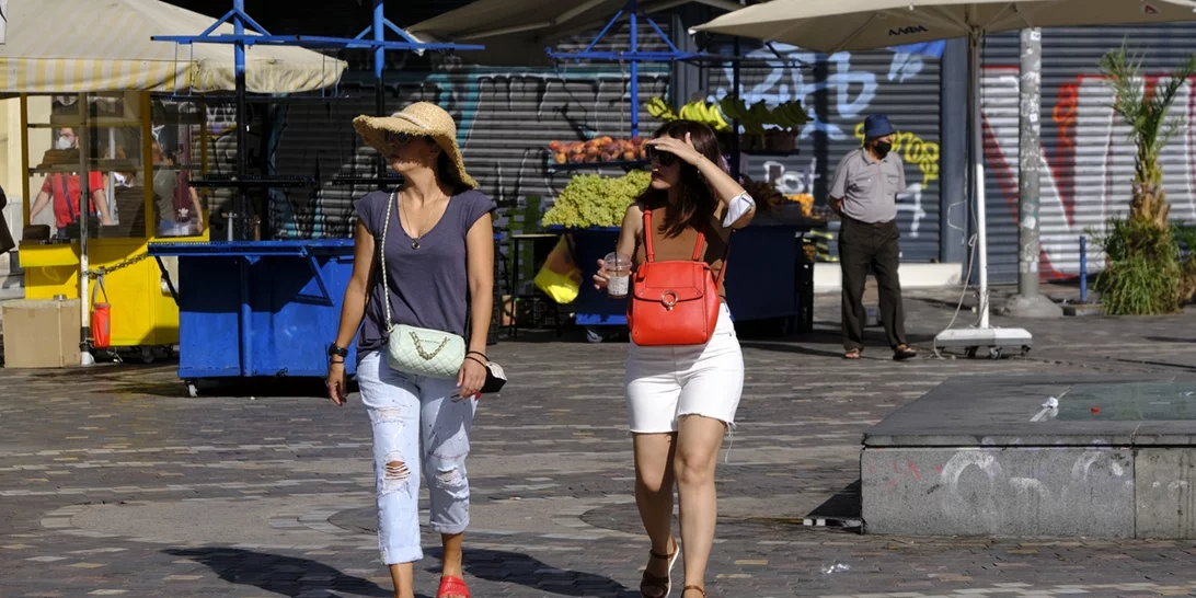 Έρχεται νέος καύσωνας με τριήμερη διάρκεια και υψηλές θερμοκρασίες - Σε ποιες περιοχές θα "χτυπήσει" 40άρια