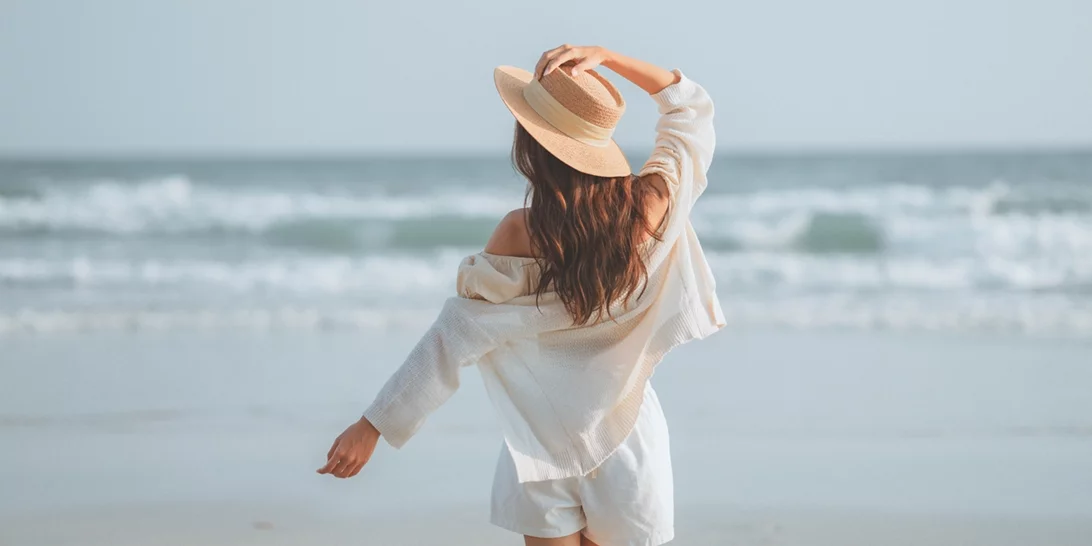 Καύσωνας Κλέων | Βράζει η χώρα με 44 βαθμούς Κελσίου - Ποιες υπηρεσίες θα κλείσουν