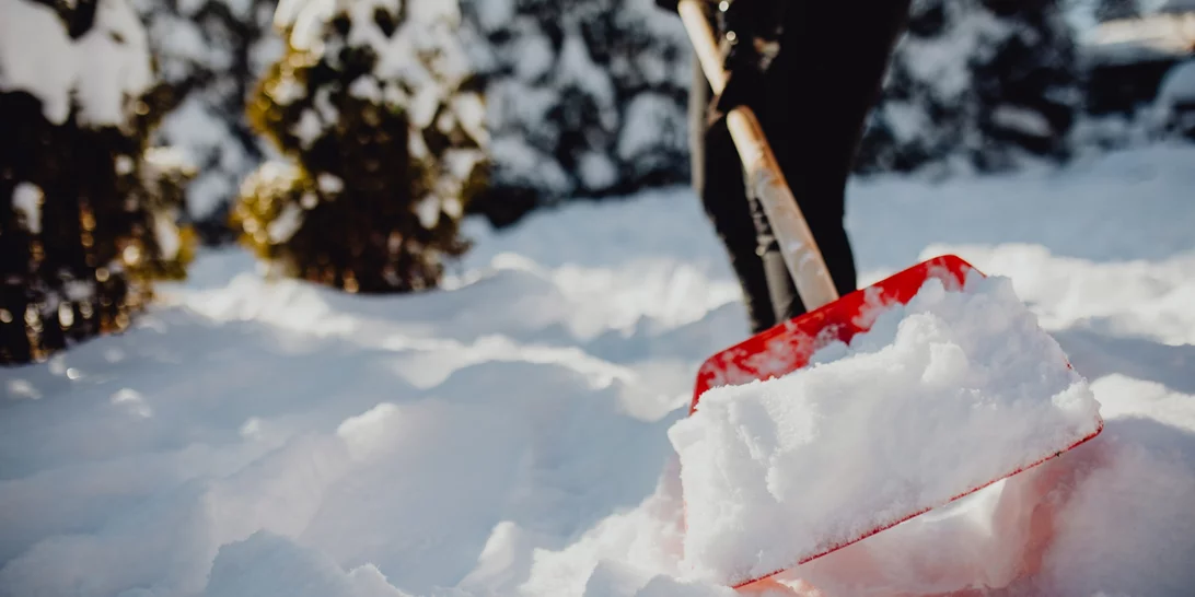 Κακοκαιρία Μπάρμπαρα | Πού θα χιονίζει την Τρίτη, τι καιρό θα κάνει στην Αττική