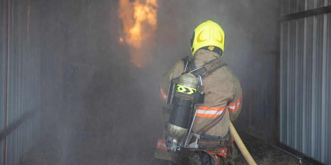 H στιγμή της έκρηξης στη μασονική στοά στην Αχαρνών - Βίντεο