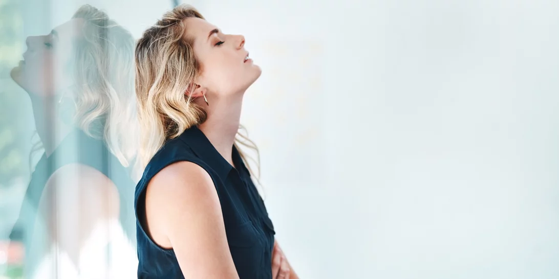 "Να ντύνεστε ευπρεπώς" Οδηγός λεωφορείου κάλεσε την αστυνομία γιατί θεώρησε... προκλητικό το ντύσιμο επιβάτιδας και μόλις γυρίσαμε 50 χρόνια πίσω