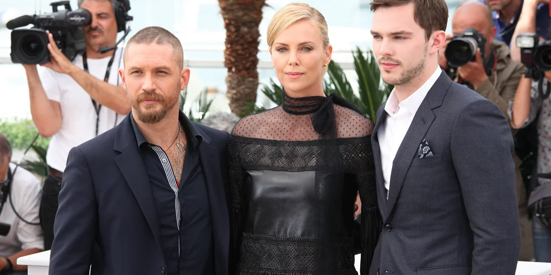 Όταν η Σαρλίζ Θερόν ζήτησε "προστασία" στα γυρίσματα του Mad Max, μετά τις απειλές του Τομ Χάρντι