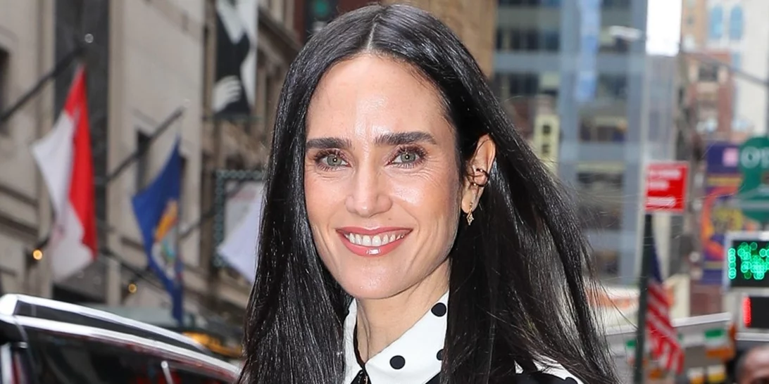 10 πολυτελείς κρέμες αντιγήρανσης και λάμψης που αξίζει να αποκτήσεις στις εκπτώσεις