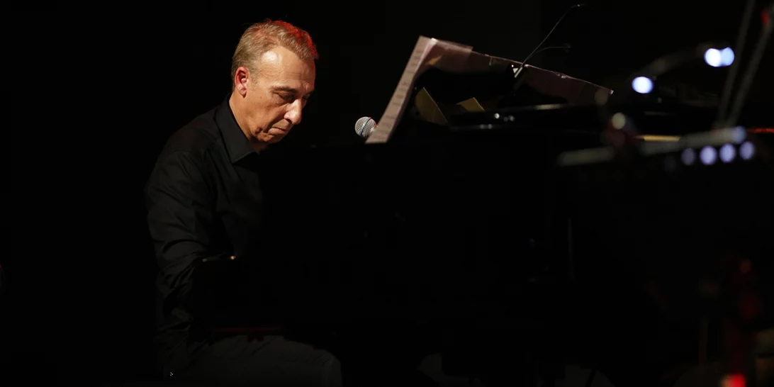 "Η μουσική αθέατη μέσα μας"