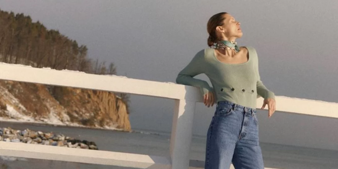 Ανοιξιάτικα looks από το Zara για να αντιγράψεις χωρίς να βγεις εκτός budget