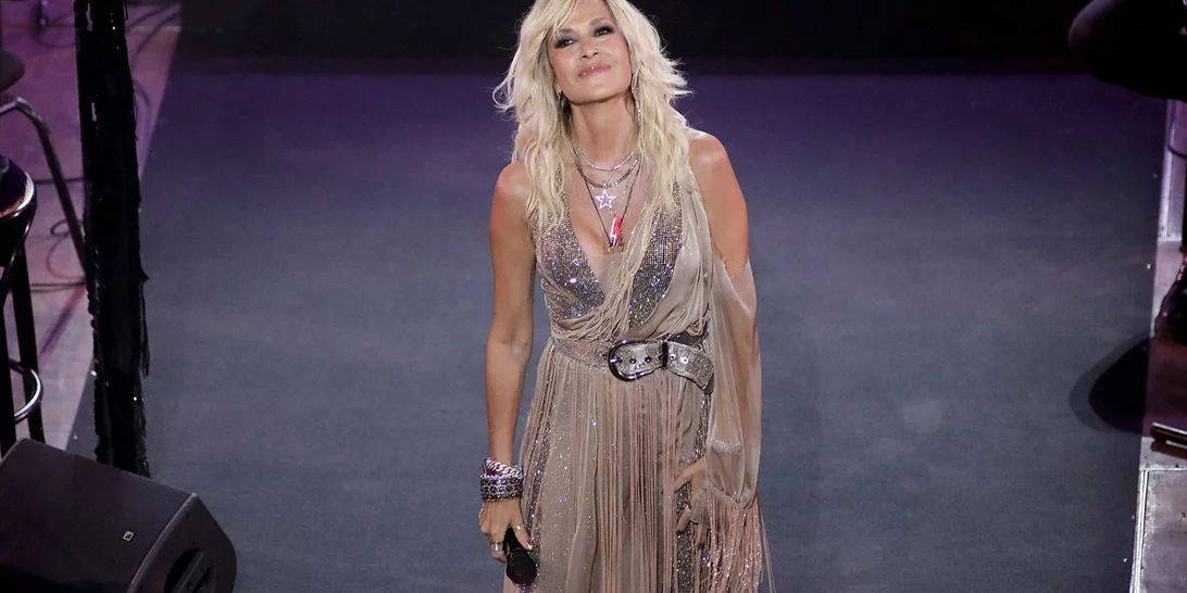 Άννα Βίσση | Η συγκινητική αφιέρωση επί σκηνής στη Μαίρη Χρονοπούλου