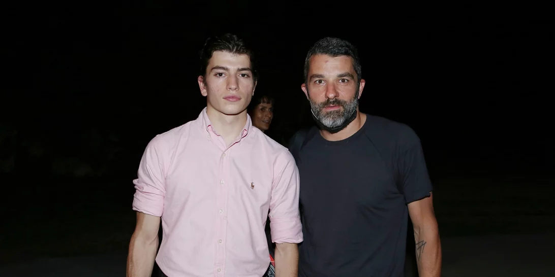 Δημήτρης Λαγούτης | Ο κούκλος γιος του Πέτρου Λαγούτη και της Μυρτώς Αλικάκη συμμετέχει στην πιο επιτυχημένη σειρά