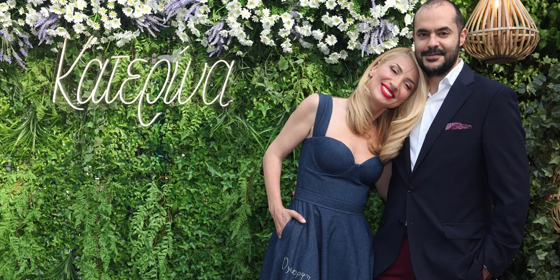 Κατερίνα Μανουσάκη | Το υπέροχο πάρτι της βάπτισης και των γενεθλίων της, ο παραμυθένιος στολισμός και οι ευτυχισμένοι γονείς