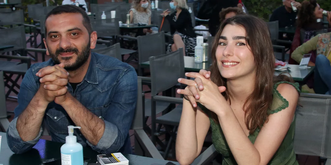 Λεωνίδας Κουτσόπουλος – Χρύσα Μιχαλοπούλου | Αυτό είναι το φύλο του μωρού που περιμένουν