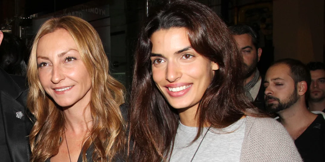 Ρούλα Ρέβη για Τόνια Σωτηροπούλου | "Το κορίτσι που μπορεί να κάνει μήνυση σε όλη τη γη ενώ ταυτόχρονα χαμογελάει και μιλάει χαμηλόφωνα"