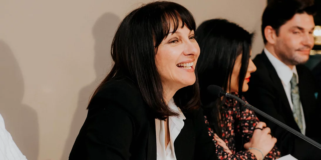 Η Έλενα Κουντουρά σε μία εξαιρετικά σπάνια δημόσια εμφάνιση με τον σύζυγό της, Σαράντη Παπαχριστόπουλο