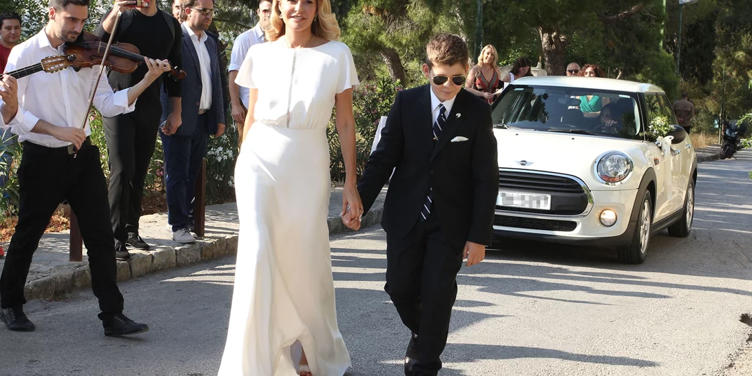 Οι minimal chic νύφες της ελληνικής showbiz που θα σου προσφέρουν bridal έμπνευση