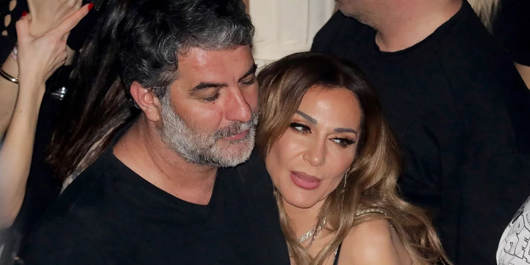 Το ζευγάρι των αντιθέσεων | Η φωτογραφία της Δέσποινας Βανδή και του Βασίλη Μπισμπίκη αποδεικνύει ότι τα αντίθετα έλκονται