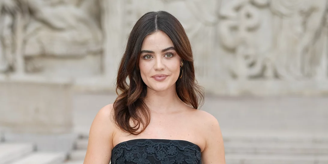 Το πανεύκολο hack με το σεσουάρ που θα σου χαρίσει ανάλαφρες μπούκλες, σαν κομμωτηρίου