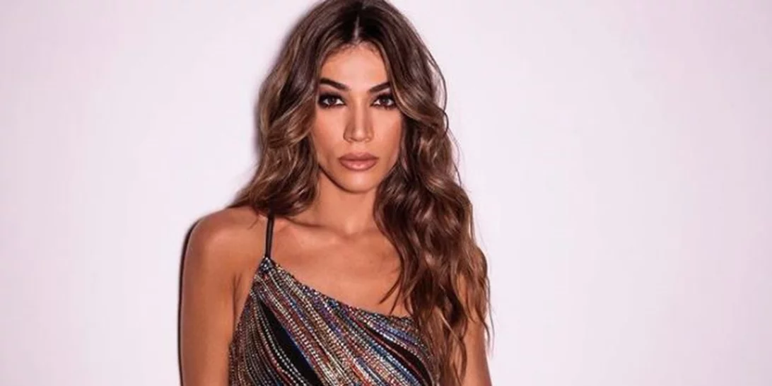 Ήβη Αδάμου | Τα "έξυπνα" χτενίσματα με τα οποία κρύβει τις bad hair days της