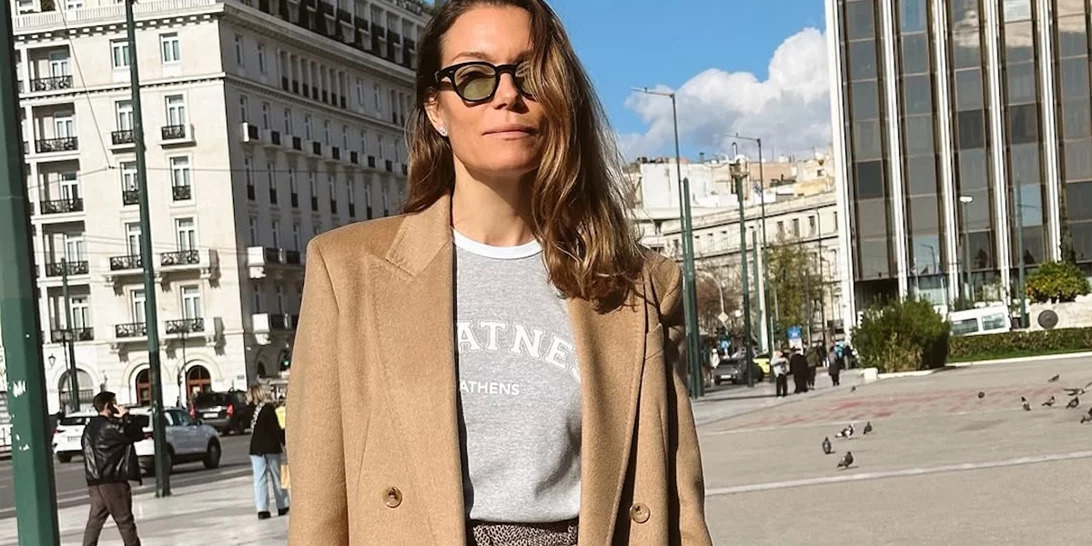 Η Βίκυ Καγιά φόρεσε το πιο δημοφιλές animal print του φθινοπώρου και δεν είναι το leopard